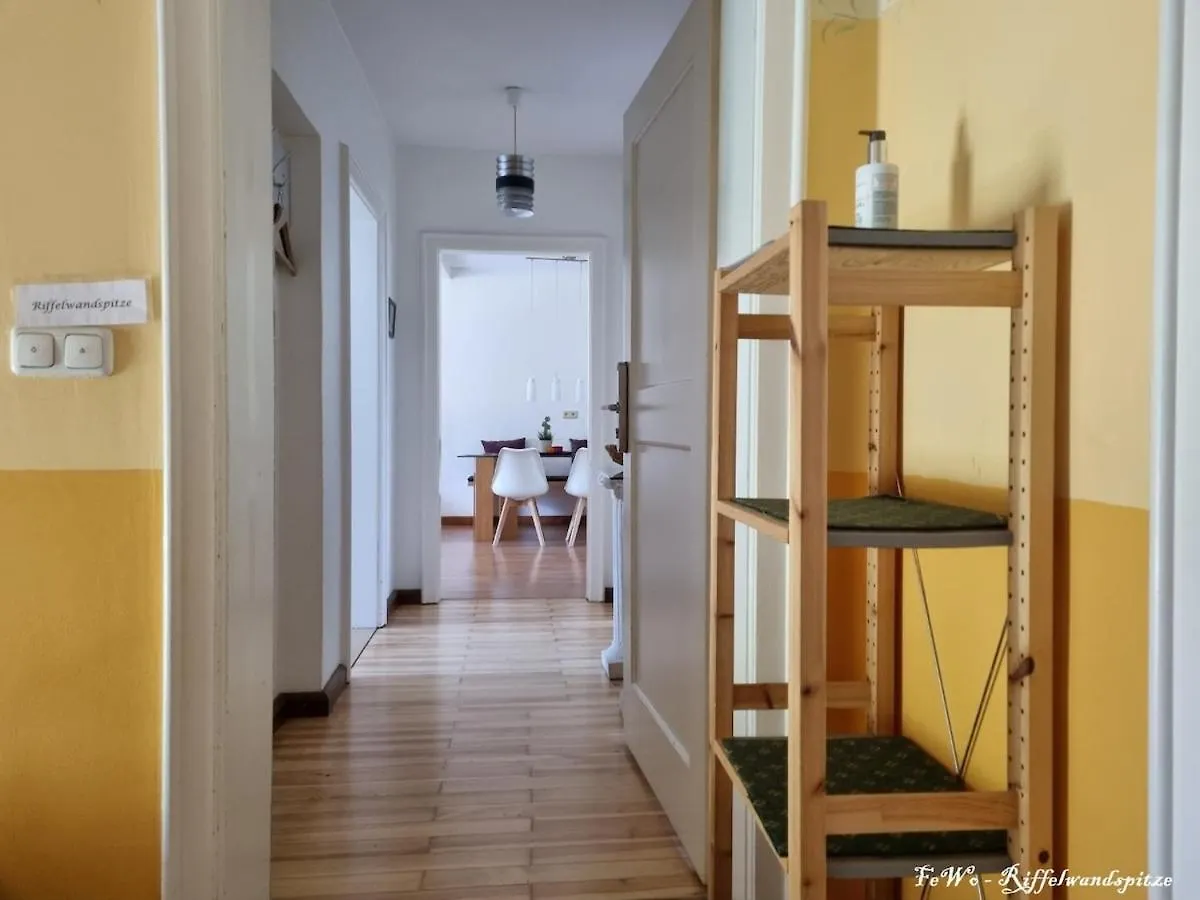 Haus Kreuzeckwiese - Fewo Riffelwandspitze جارمش بارتنكيرشن شقة جارمش بارتنكيرشن